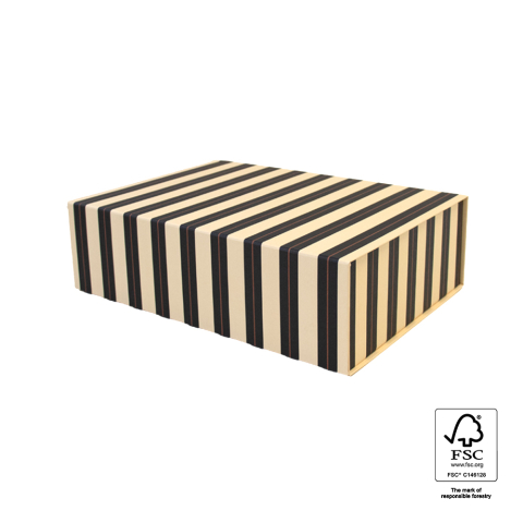 P76.102.035 Geschenkdoos Magneet - Stripe Chalk Black Beige - 35 x 25 x 10 cm
